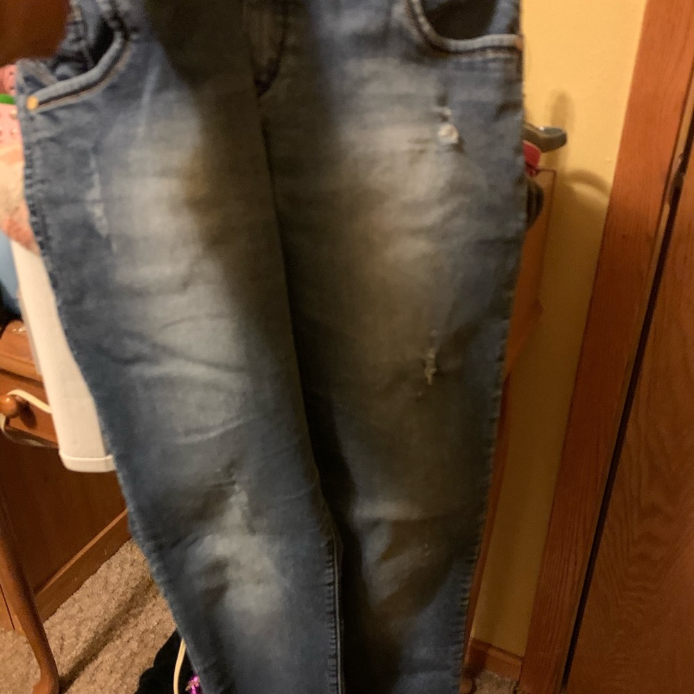 Jeans - Picture 2 of 6